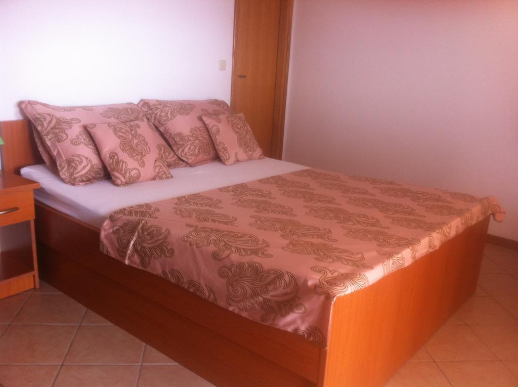 Apartments Juric Baška Voda Zimmer foto