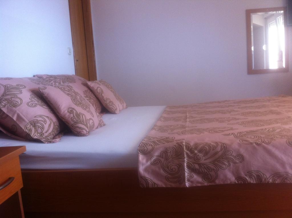 Apartments Juric Baška Voda Zimmer foto