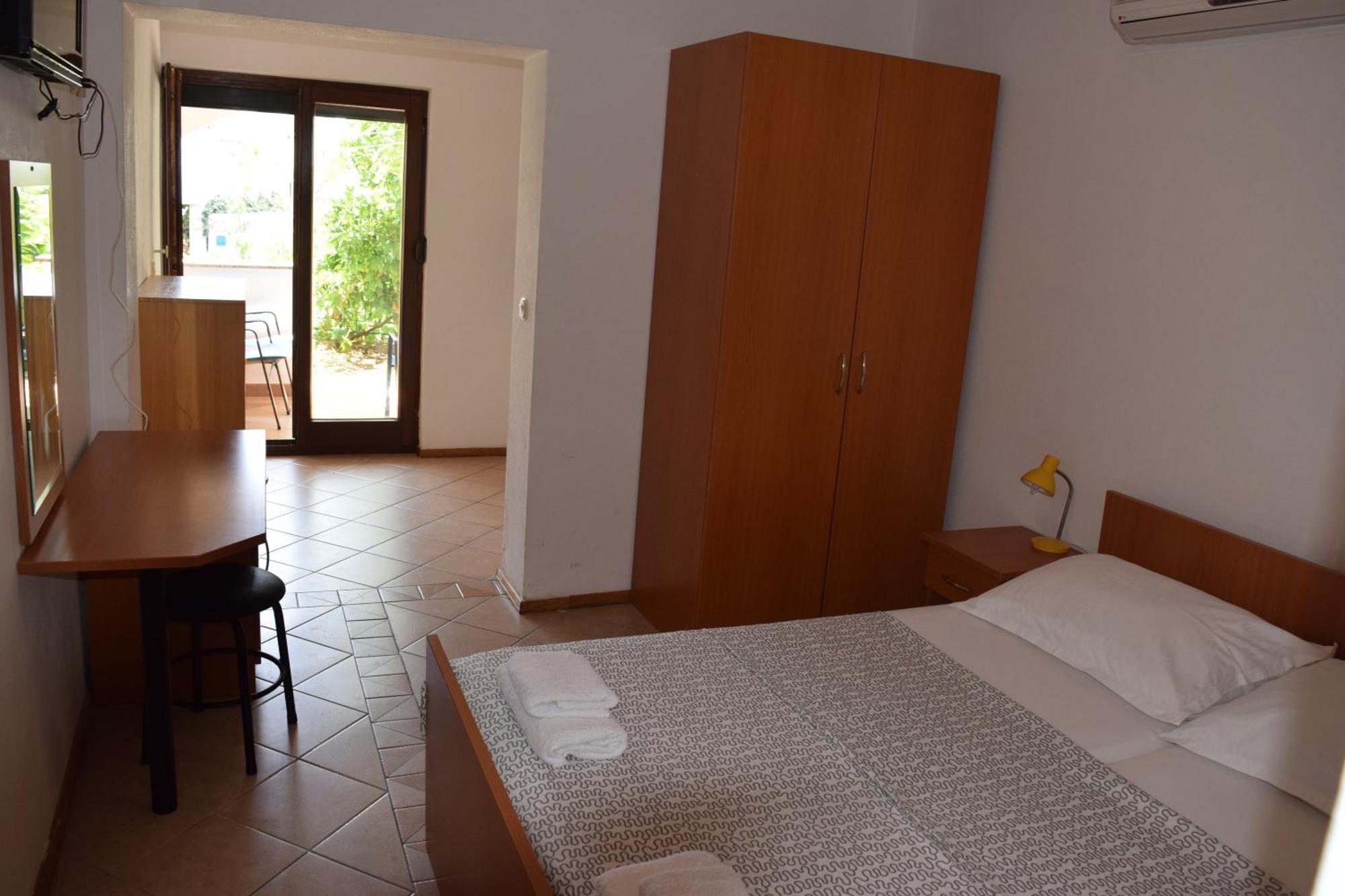 Apartments Juric Baška Voda Zimmer foto